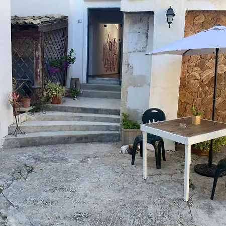 아파트 U Pantanu *